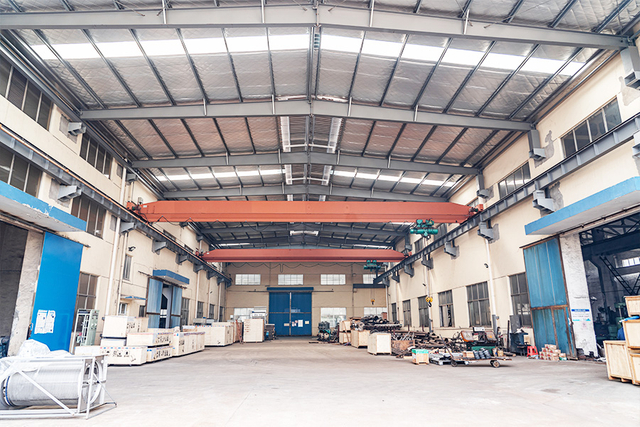 завод по производству жидких мешалок из нержавеющей стали